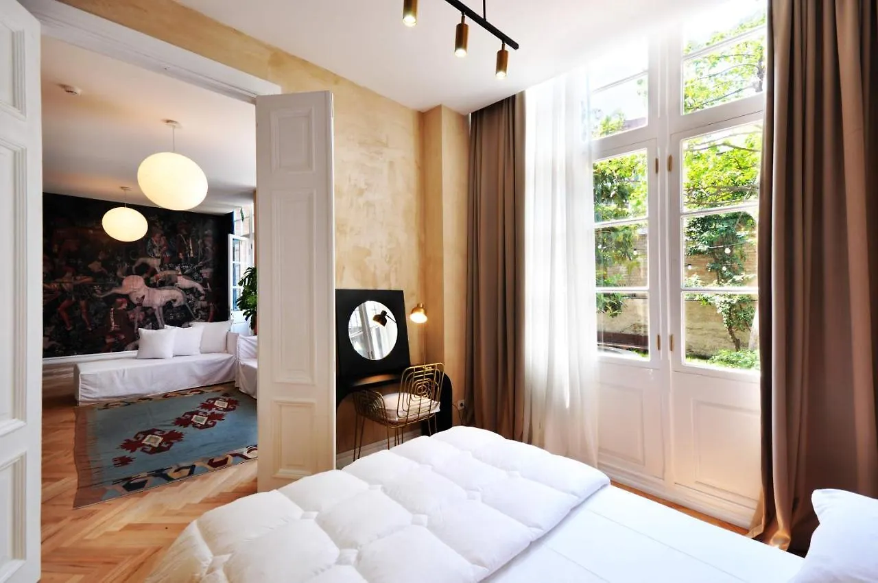 The 10 Hotel Tbilisi
