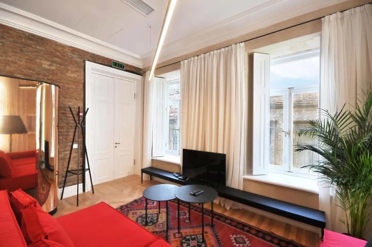 The 10 Hotel Tbilisi 4*,